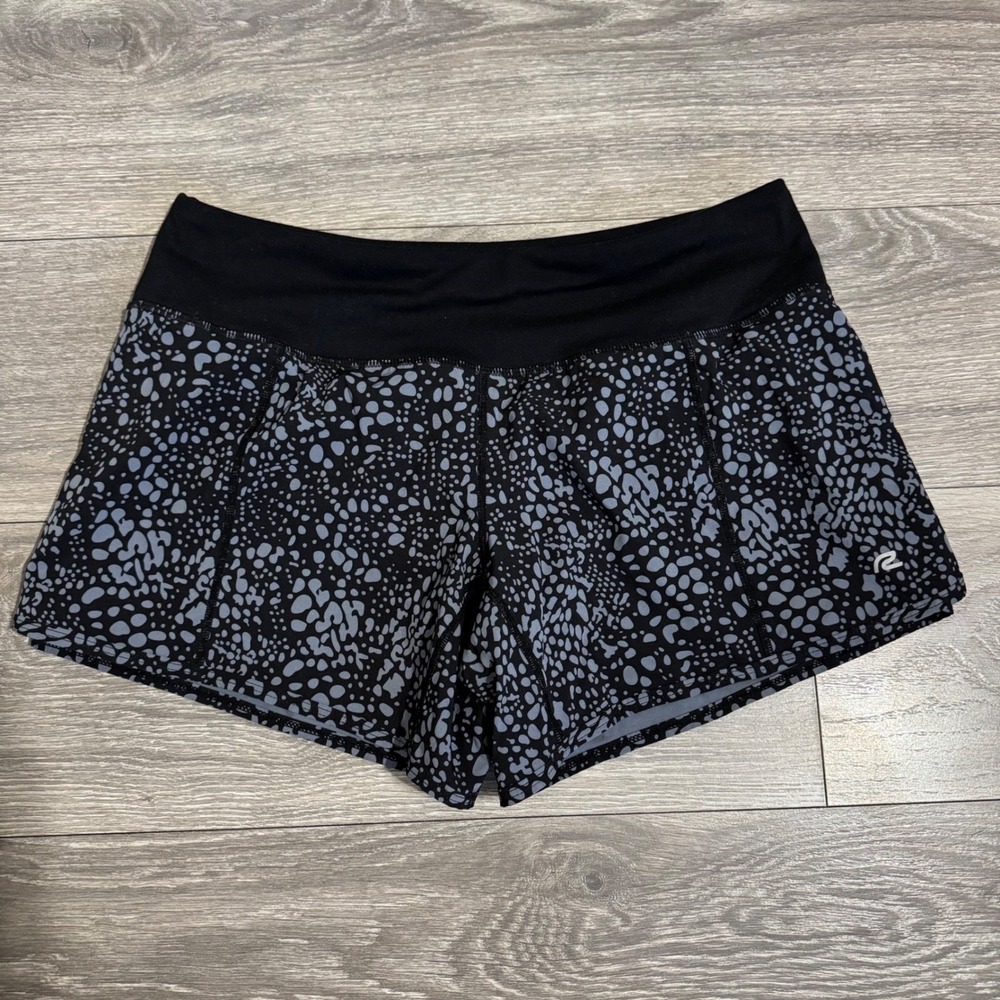 Roadrunner Sports Women M Running Shorts Black Grey Leopard Print Built-in Liner